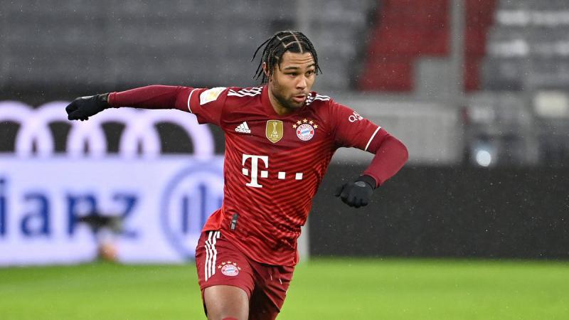 «Реал» заинтересован в нападающем «Баварии» Гнабри.