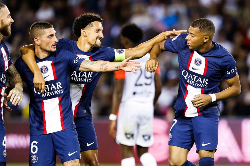 Игроки «ПСЖ» поругались с Мбаппе в перерыве матча