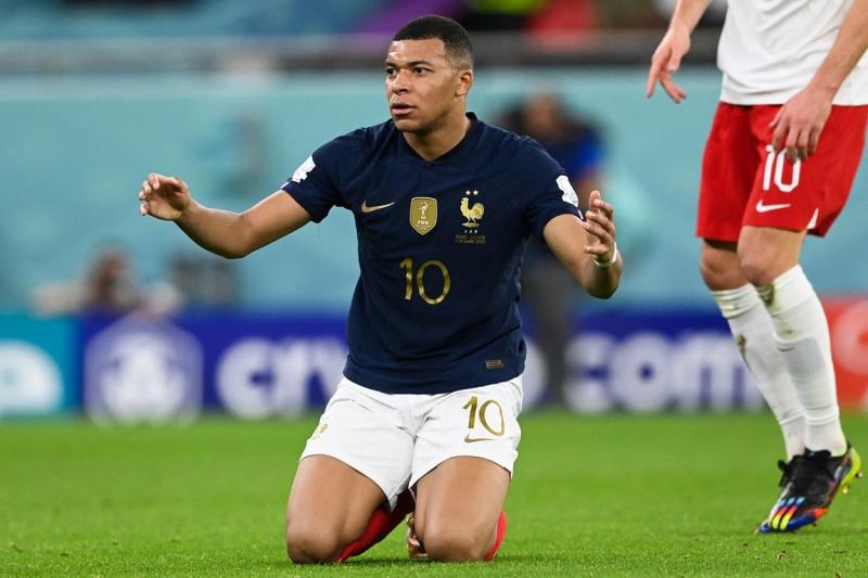 Мбаппе вернулся к тренировкам сборной Франции