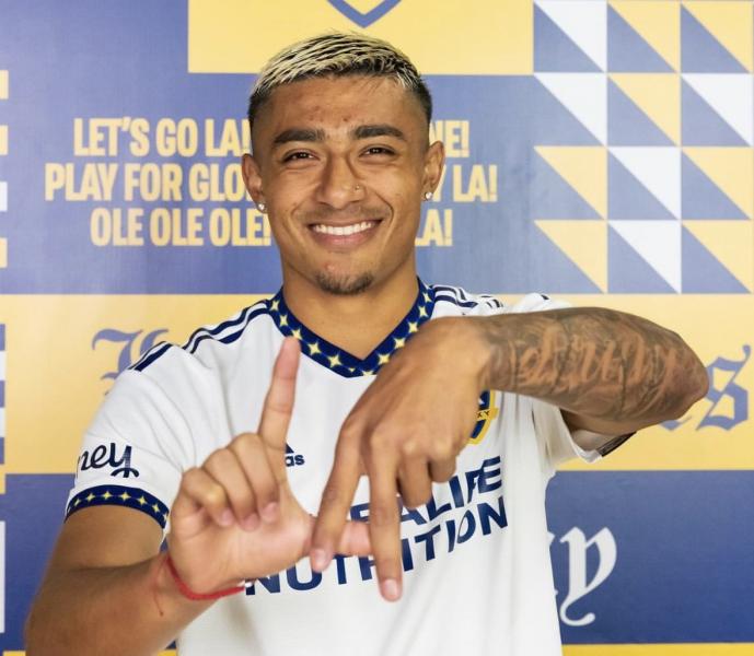 «Барселона» может оформить зимний трансфер