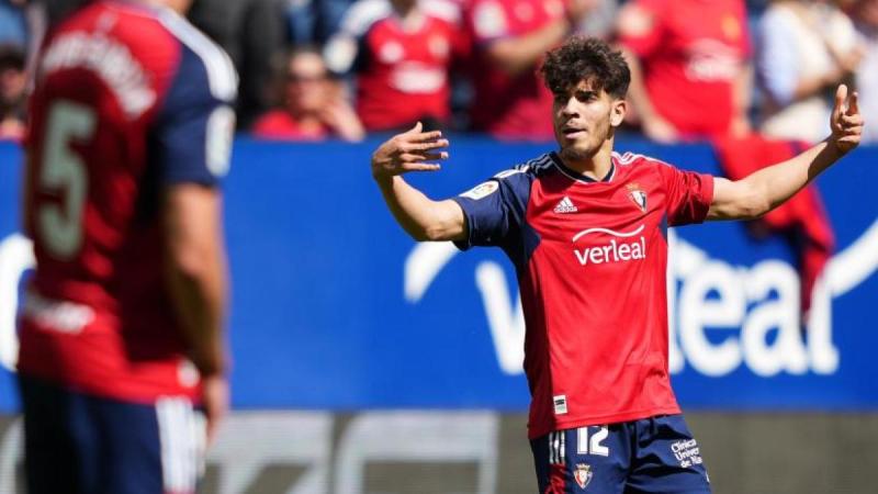 «Барселона» продаст нападающего в АПЛ 