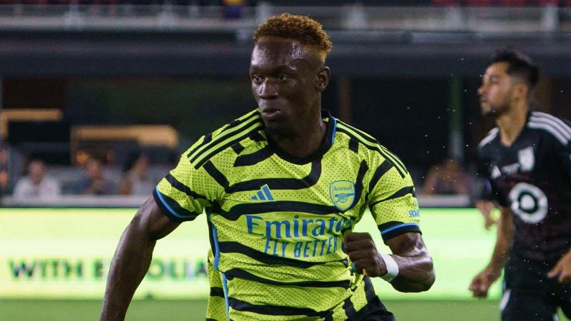 «Манчестер Юнайтед» мог купить форварда «Арсенала»