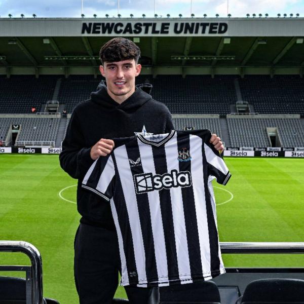 Официально: «Ньюкасл» купил защитника за 36 000 000 фунтов