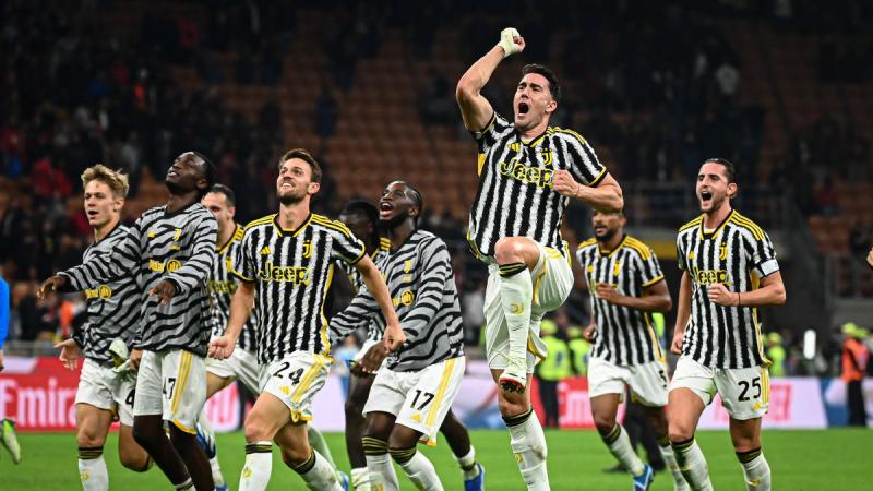 «Ювентус» продлит контракты с 8-ью игроками