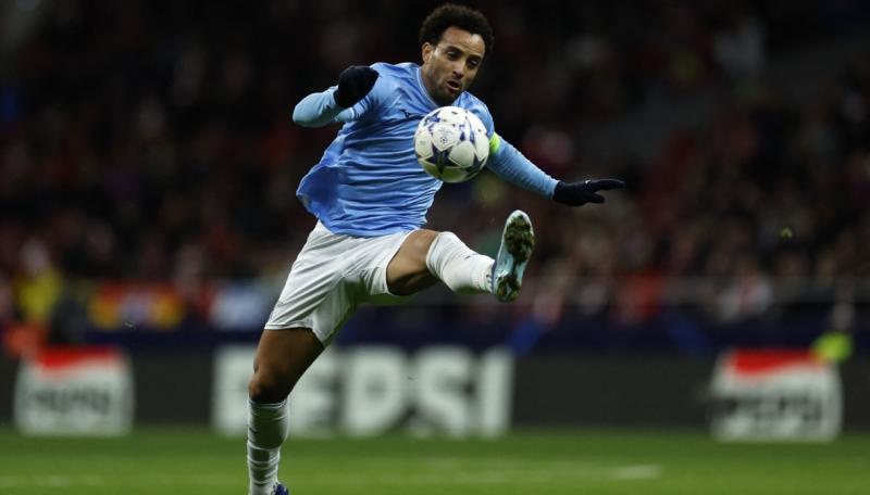 «Ювентус» и «Наполи» сражаются за игрока «Лацио»