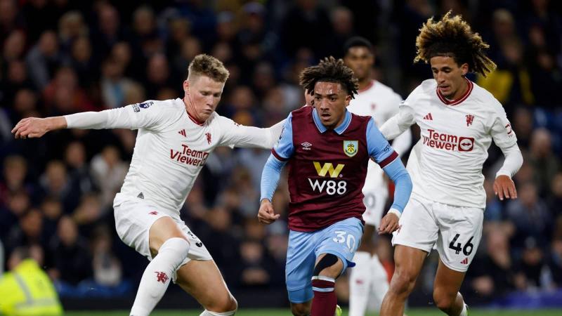 «Севилья» ведет переговоры с хавбеком «МЮ»