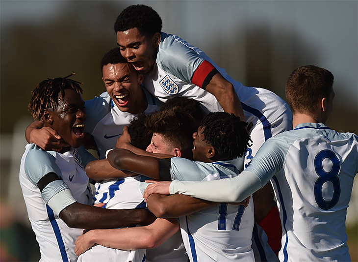 англия u19