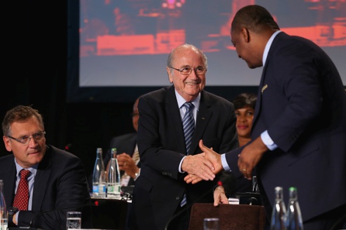 Интернет «троллит» ФИФА по поводу последних арестов