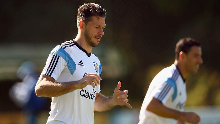 Демичелес: «Роббен не боец, просто нужно действовать с ним жестко»