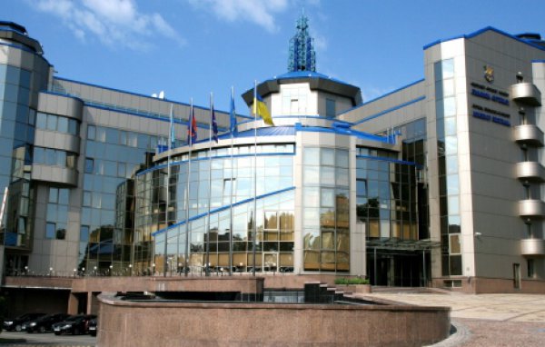 ФФУ: «Есть варианты проведения чемпионата Украины с 8,10 и 12 клубами»