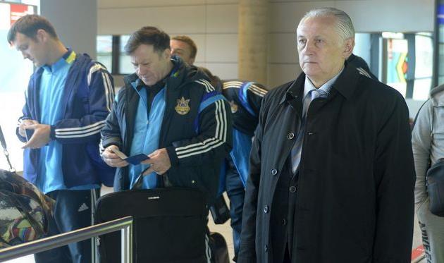 Главный тренер сборной Украины огласил список футболистов, которые совсем скоро начнут подготовку к матчам отбора Евро-2016