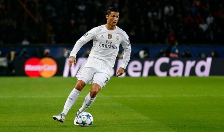 Мама Роналду хочет, чтобы сын вернулся в «Манчестер Юнайтед»