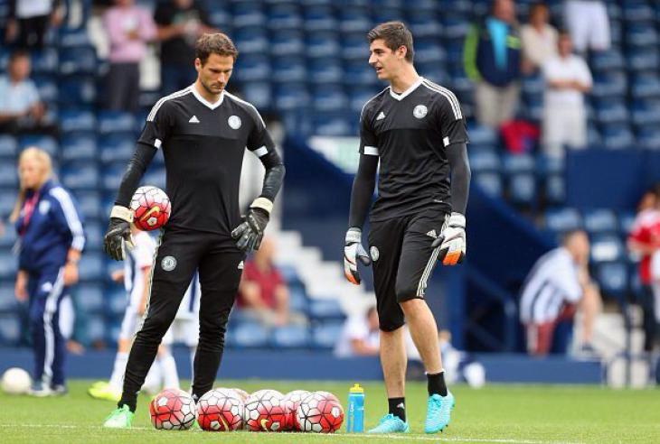 «Челси» рассматривает вариант покупки голкипера в случае ухода Куртуа