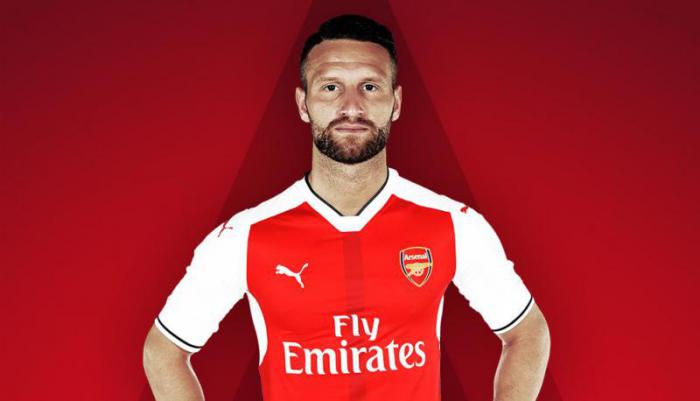 Шкодран Мустафи