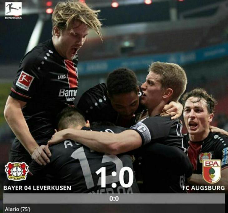 Байер - Агусбург гол Аларио и лучшие моменты игры и статистика матча
