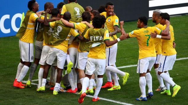 Обзор Бразилия 2 - 1 Чили