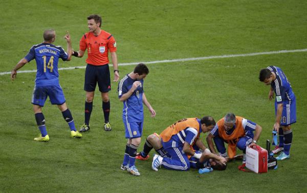 Риццоли: «Крамер после столкновения спросил: «Судья, это финал ЧМ?»