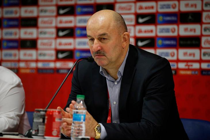 Главный тренер сборной России - Станислав Черчесов