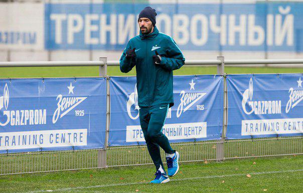 Данни зимний сбор проведет с «Зенитом»