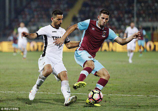 ЦСКА следит за форвардом «Вест Хэма» Кальери