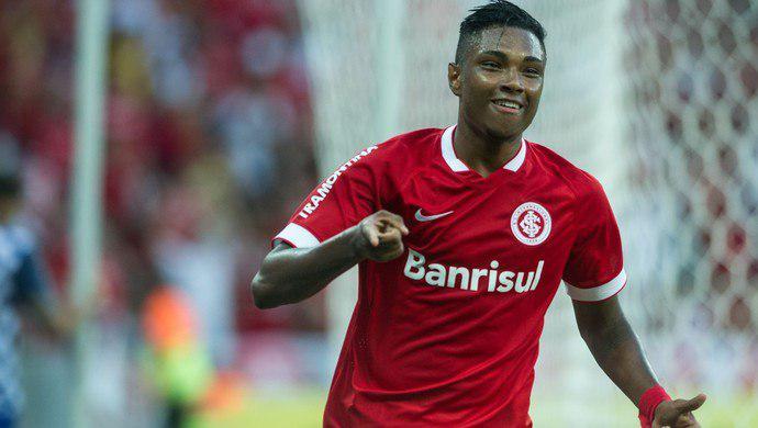 «Фламенго» согласовал с Витиньо личный контракт