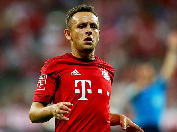 Рафинья отказался от вызова в сборную Бразилии