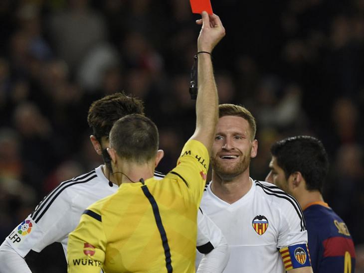 http://www.readfootball.com/football-spain/matches/kubok/2015-2016/obzor-barselona-valensiya.html