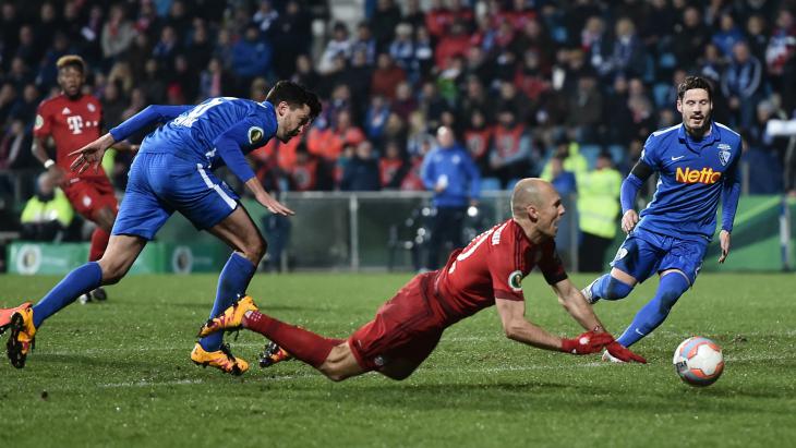 Главный тренер «Бохума»: «Я голландец, и мне стыдно за нырок Роббена»