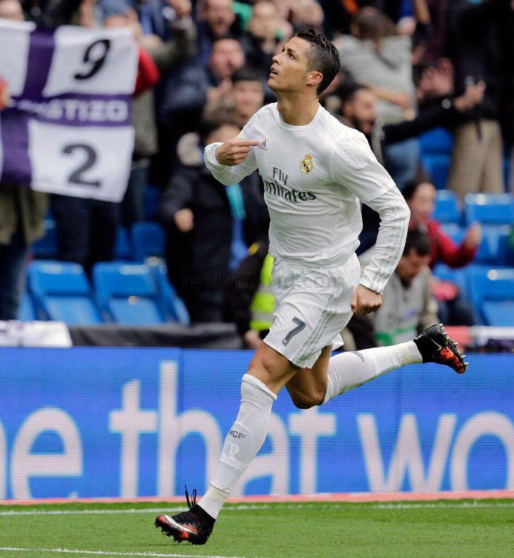 Роналду: «Мечтаю обыграть 11 футболистов и забить, как на игровой приставке»