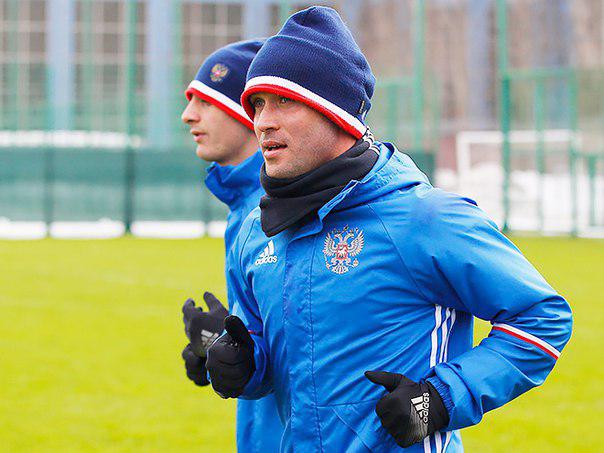 Кержаков: «Завтра буду тренироваться в общей группе, тогда и узнаем, смогу ли я сыграть»