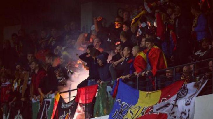 Фанаты Молдовы в матче против России