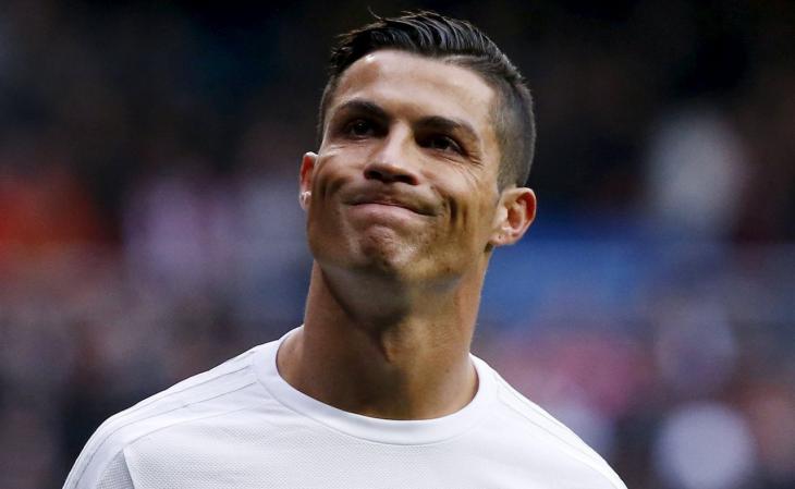 Компания Жорже Мендеша назвала возможный переход Роналду в «ПСЖ» «полной чепухой»