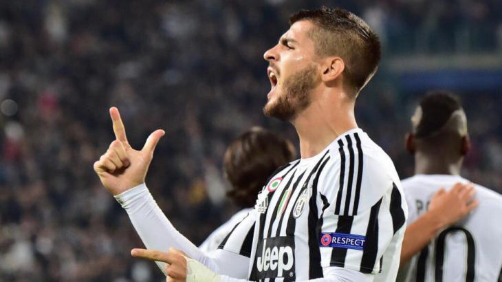 Мората выбирает между «МЮ» и «Челси»