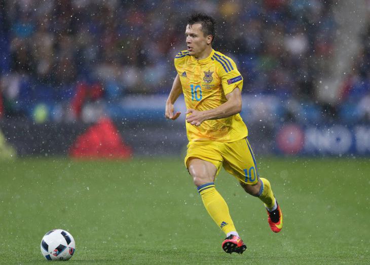 Сампаоли не будет продавать Коноплянку