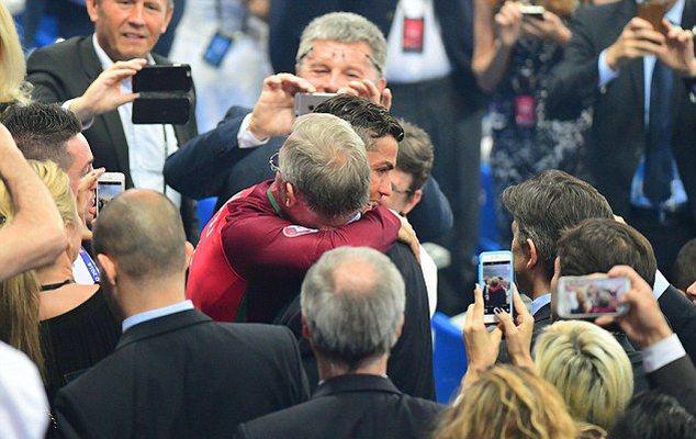 Фергюсон: «Каждое поколение получает особенного футболиста. Сейчас это Роналду»