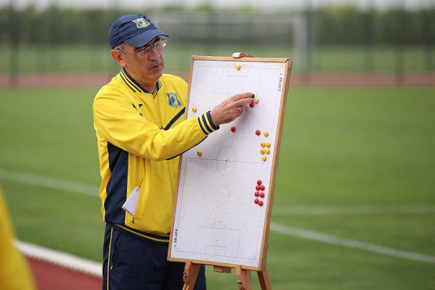 Бердыев и Черчесов – основные претенденты на пост наставника сборной России