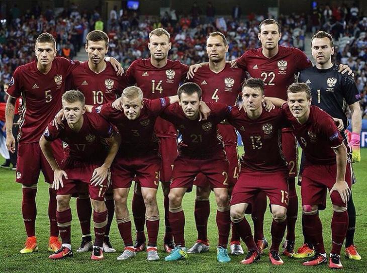 Черчесов не вызвал Кокорина и Мамаева на ближайшие матчи сборной России