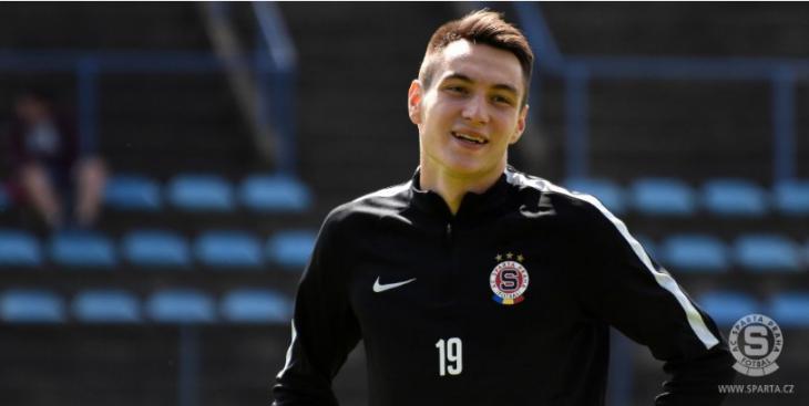 Официально: «Спарта» выкупила у ЦСКА Караваева