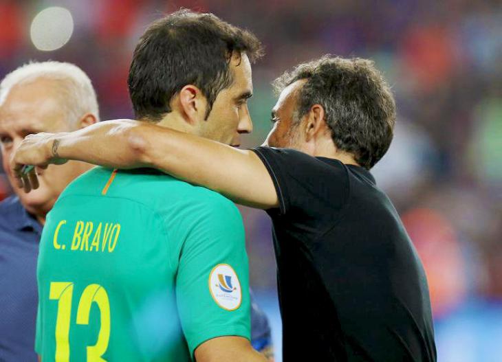 Луис Энрике пытается удержать Браво в «Барселоне»