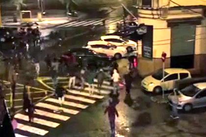 Почти 100 фанов «Севильи» и «МанСити» устроили драку в баре