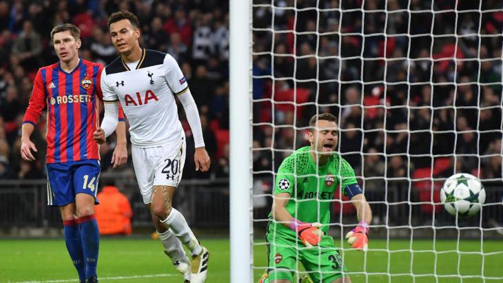 Акинфеев – первый голкипер в истории Лиги чемпионов, который забил два автогола