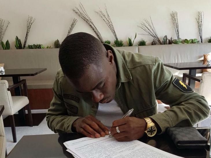 «Спартак» подписал 18-летнего форварда «Порту Б» Самбу