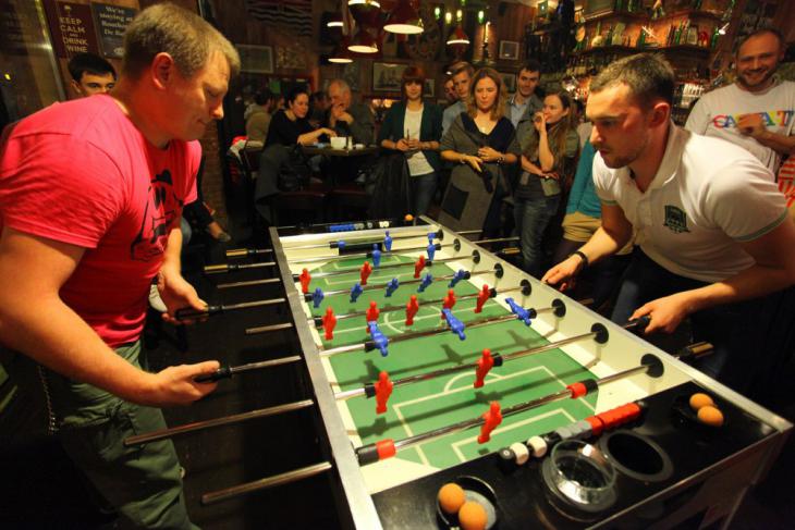 В московском метро появятся столы для настольного футбола