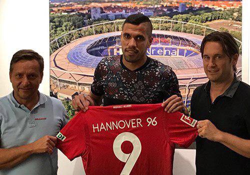 Официально: Жонатас – игрок «Ганновера»
