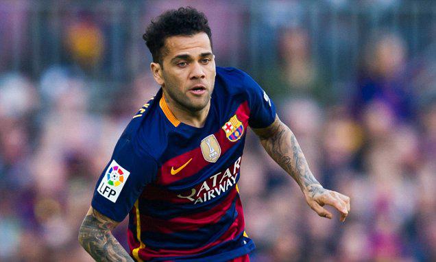 Китайский клуб предлагает Дани Алвесу 12 млн евро в год