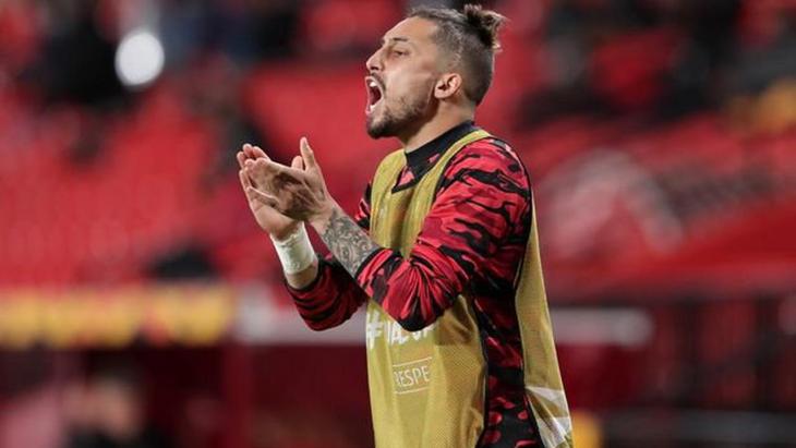 Алекс Теллес