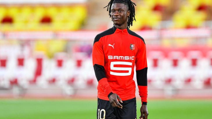 Эдуардо Камавинга