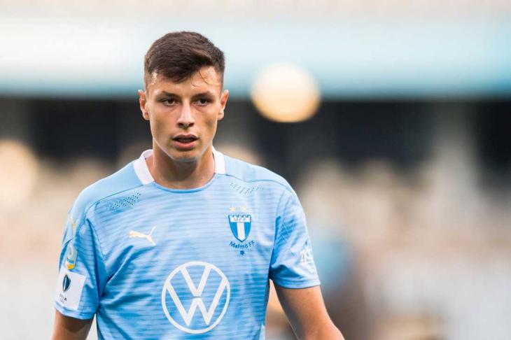 Анел Ахмеходжич