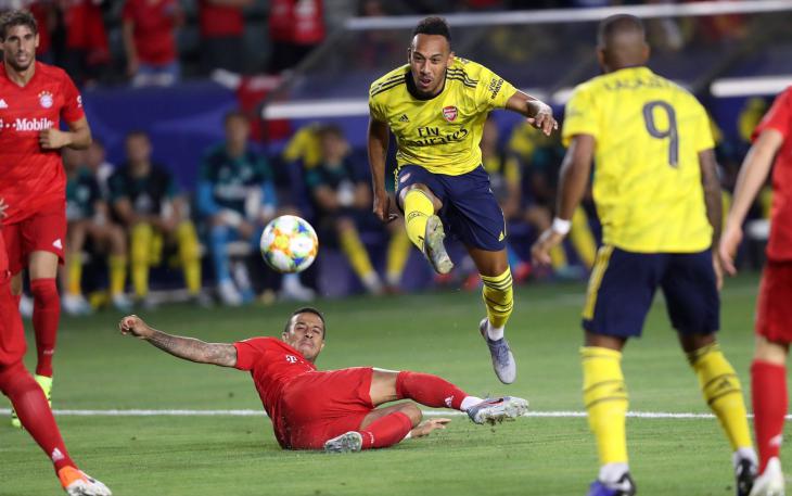 Пьер-Эмерик Обамеянг