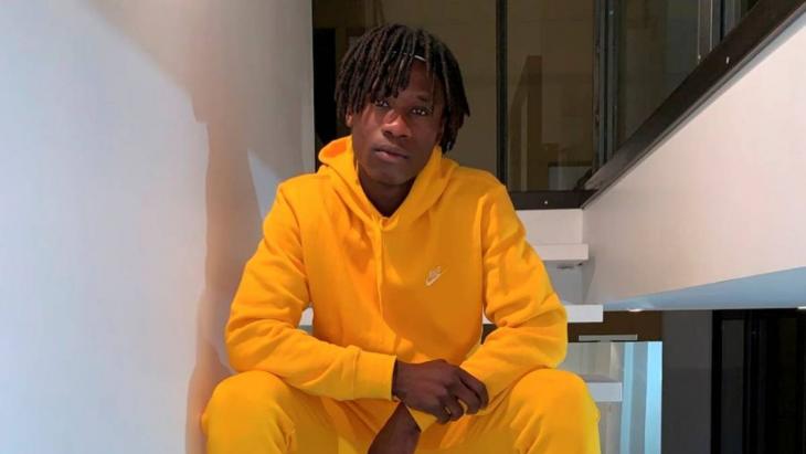 Эдуардо Камавинга